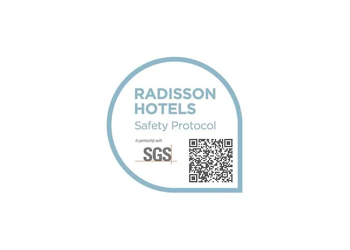 Hotel Country & By Radisson, West, Oh 3*