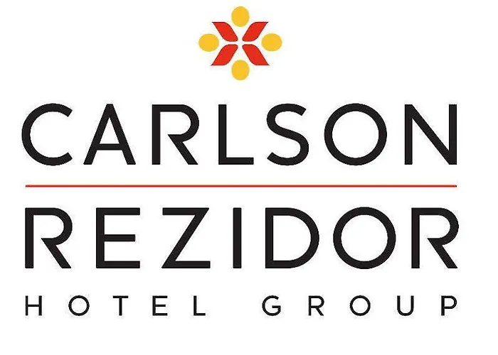 Country & By Radisson, West, Oh 3*